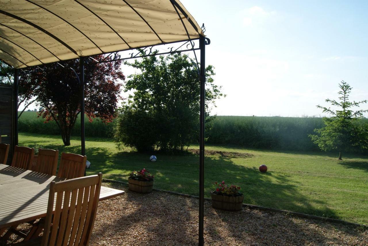 Bed and Breakfast La Bihourderie Azay-sur-Indre Esterno foto